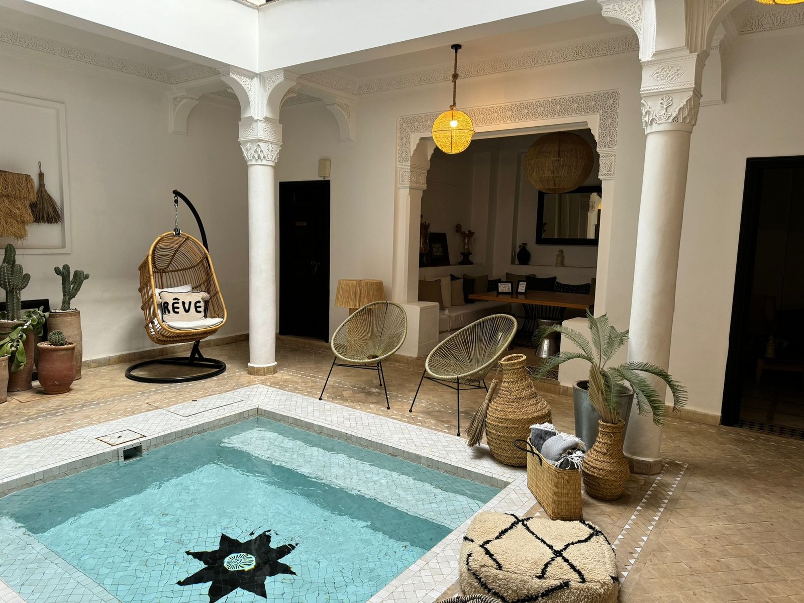 Riad dans la Kasbah – 5 chambres – 2 bassins