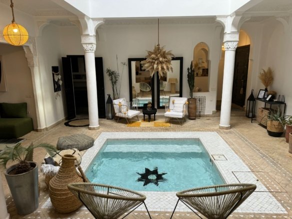 Riad dans la Kasbah – 5 chambres – 2 bassins