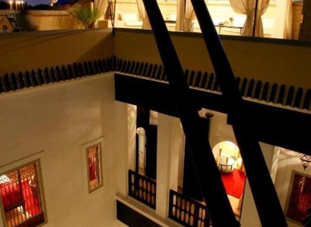 Riad titré à vendre au cœur de la médina – 5 chambres – Vue Atlas & Koutoubia