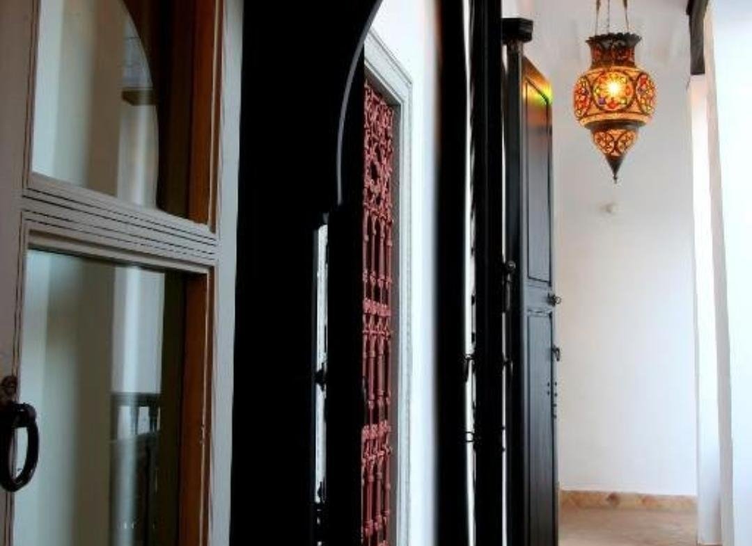 Riad titré à vendre au cœur de la médina – 5 chambres – Vue Atlas & Koutoubia