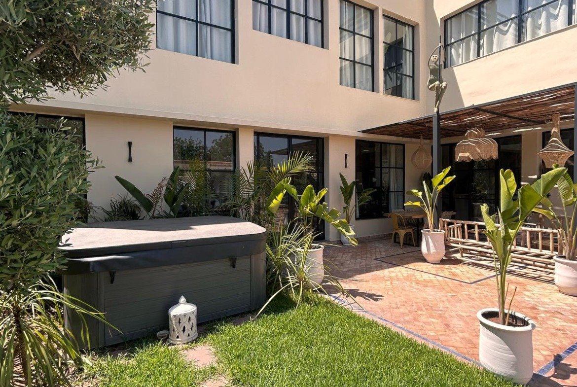 Villa 3 suites route de l'ourika (1)